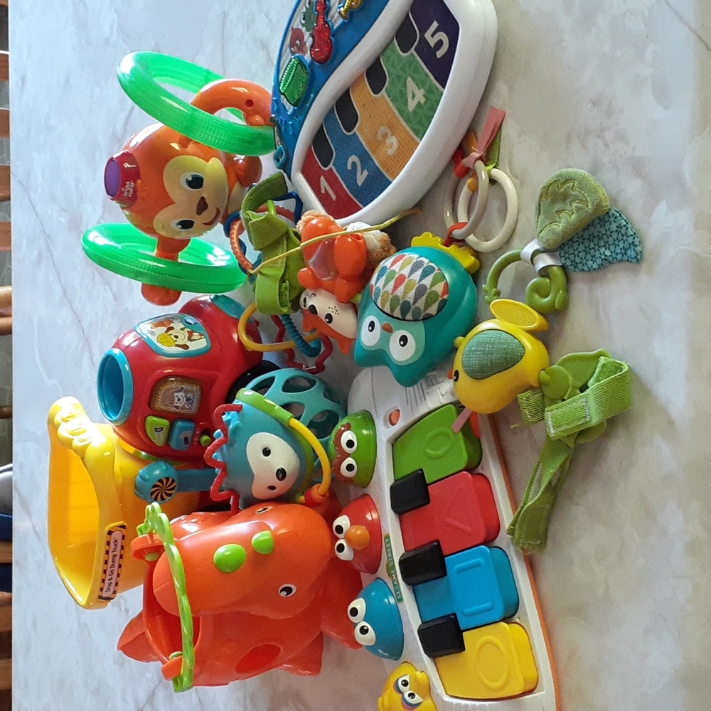 Lot of 8 Infant Toys